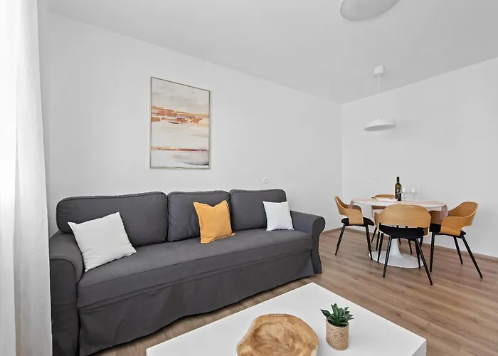 Jellyfish Apartman Pula